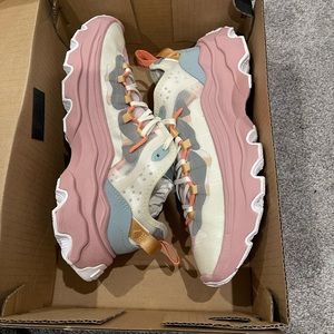 SOREL Women’s Sneaker